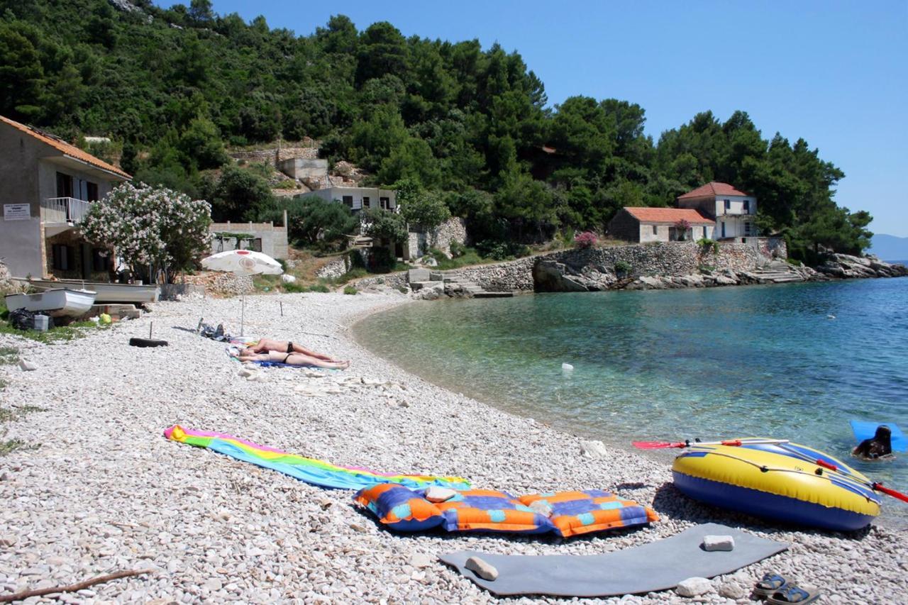 Secluded Fisherman's Cove Skozanje, Hvar - 19749 * Gdinj