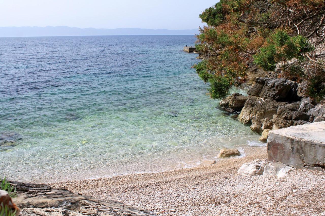 Secluded Fisherman's Cove Skozanje, Hvar - 19749 * Gdinj